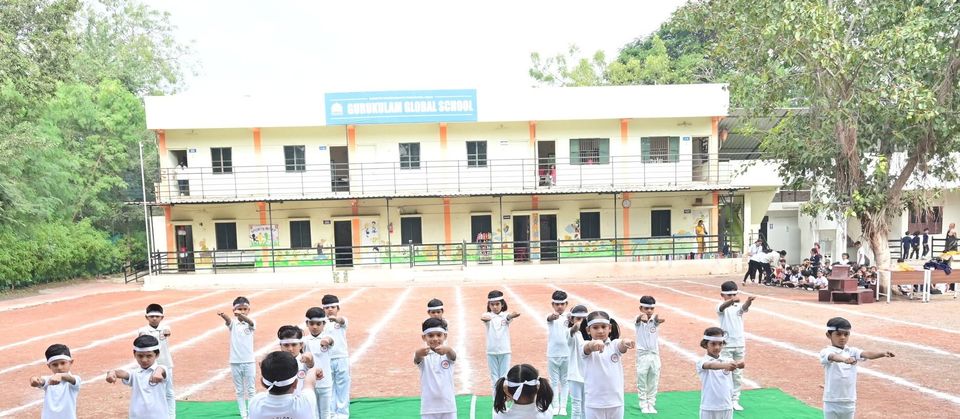 The school building with its name board