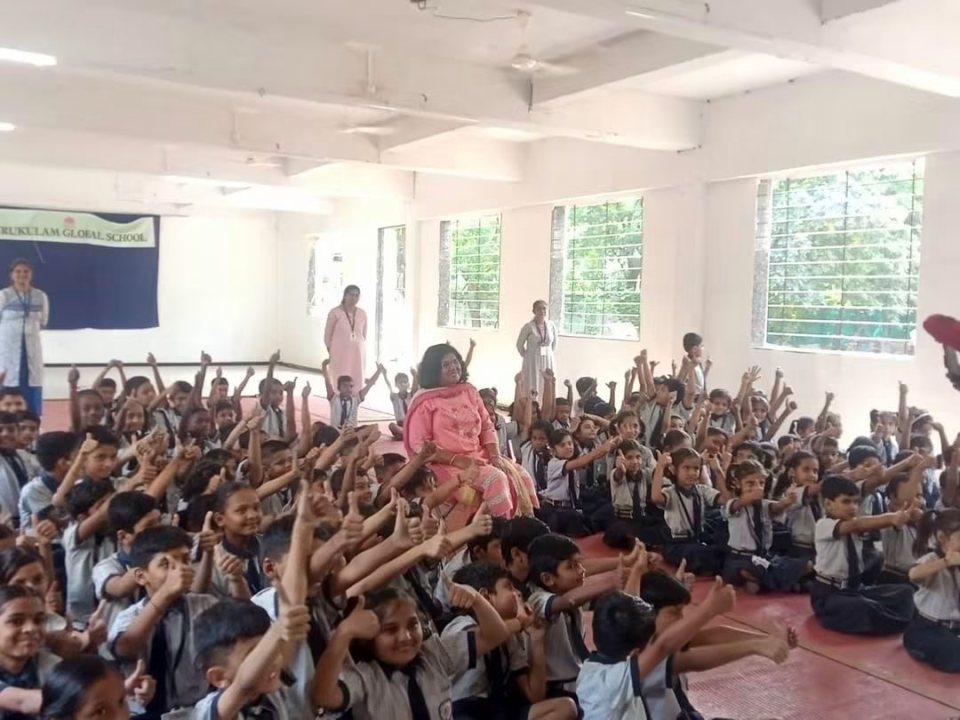 Hands up for the safety quiz